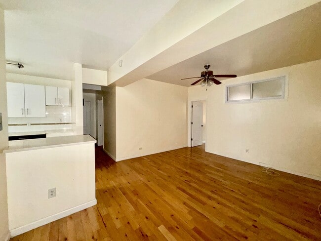 Photo - 20 Crooke Ave Unit 2
