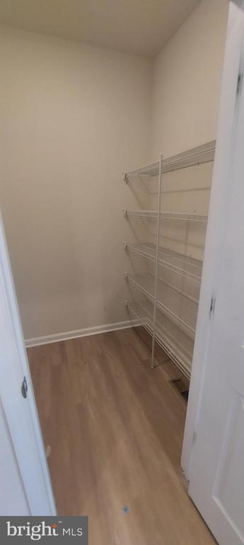 Photo - 2563 Hopton Ln