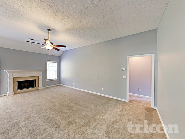 200 Shenandoah Dr