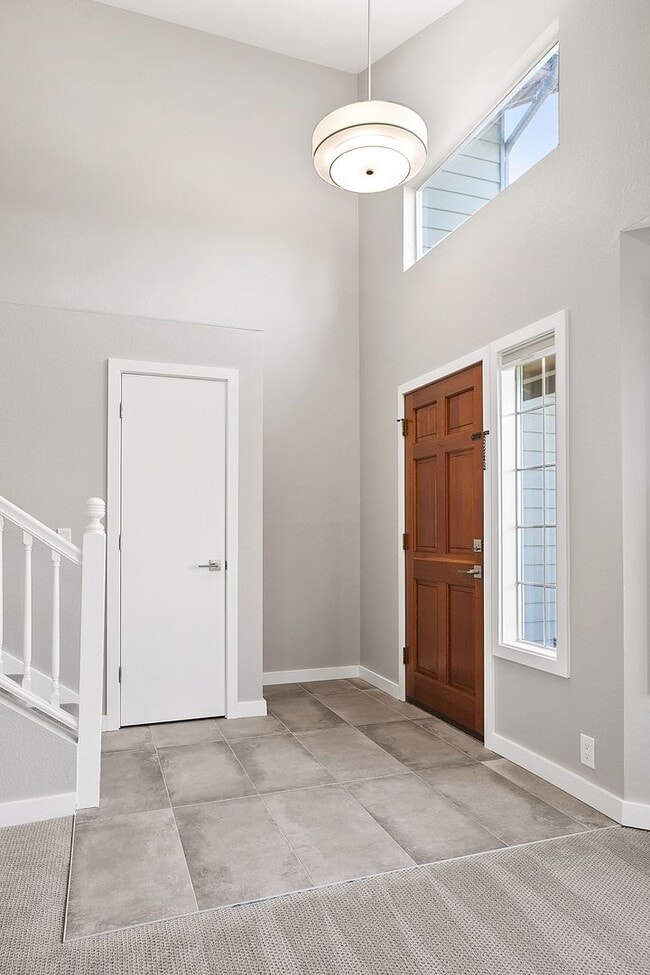 Photo - Inviting Everett Home Featuring 3 Bedrooms, Fireplace, and Fully Fenced Backyard