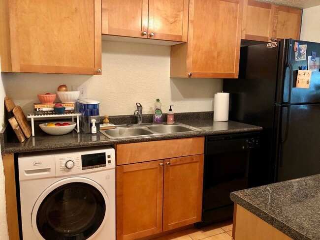 Photo - 754 E Michigan St Unit #184
