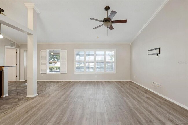 Photo - 11118 3rd Ave E