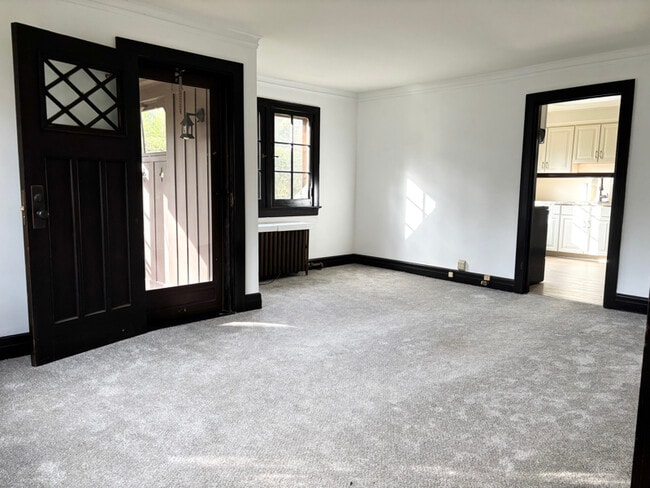 Photo - 708 Rock Beach Rd Unidad South