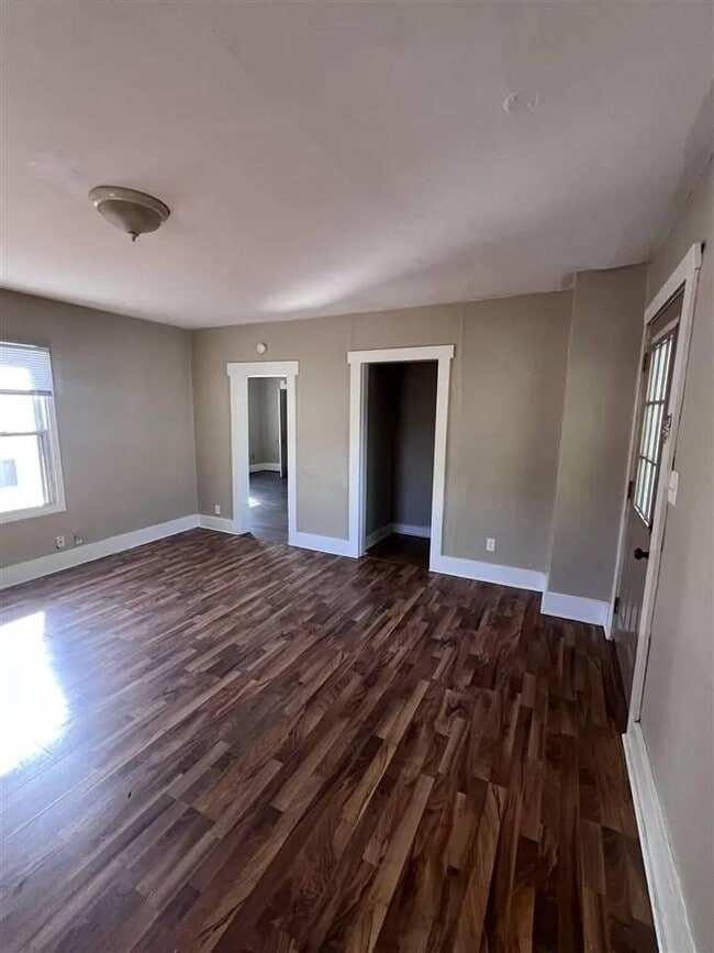 Building Photo - 2.0 bedroom in Richmond Indiana 47374 Unit 3 Rental