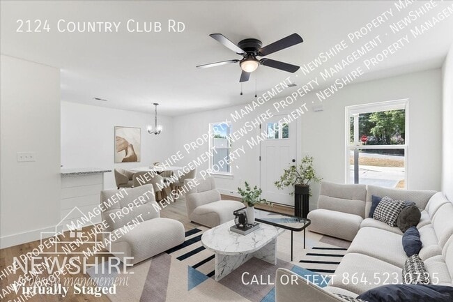 Photo - 2124 Country Club Rd