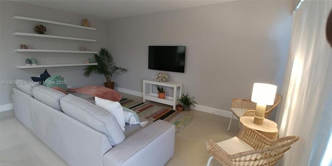 Photo - 1401 SW 134th Way Unidad 405C