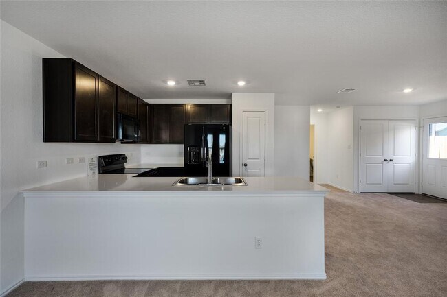 1131 Largemouth Ln