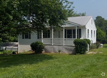 Building Photo - 15740 Redmore Ln Rental