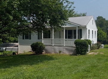 Photo - 15740 Redmore Ln House