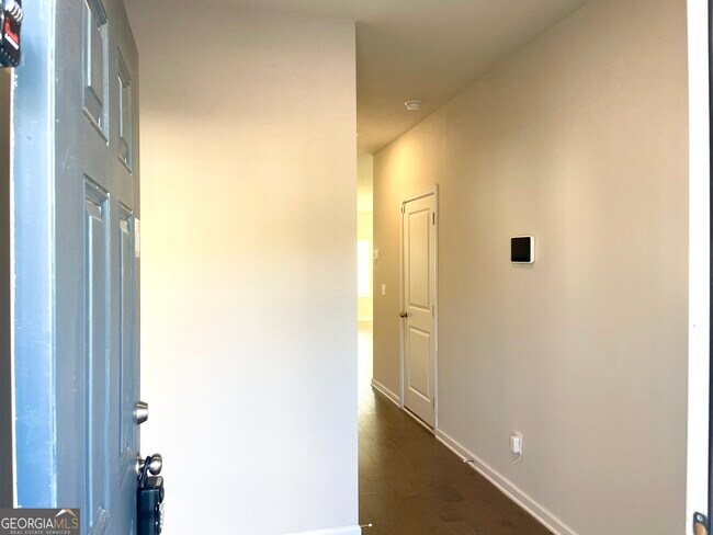 Photo - 3502 Lakeview Crk