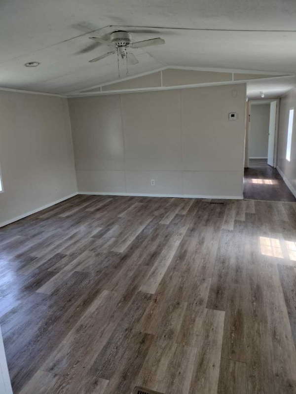 Photo - 104 Forest Creek Ln