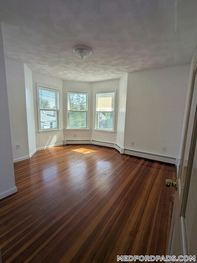 Photo - 8 Pearl St Unit 3