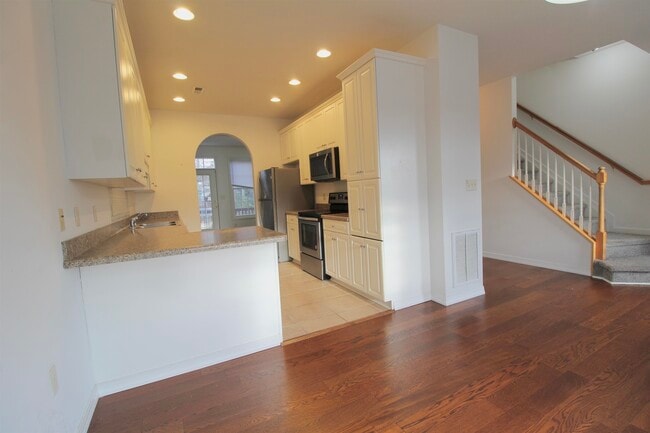 Photo - 2911 Diamond Spring Ln