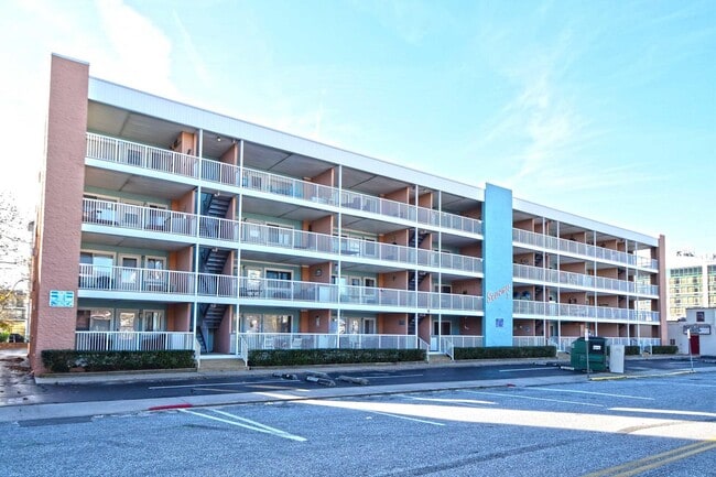 Exterior - 17 139th St Unit 208