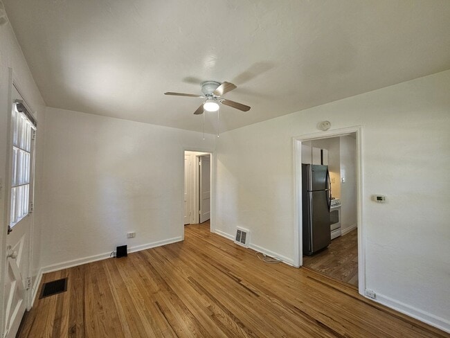 Photo - 2131 S Grant St