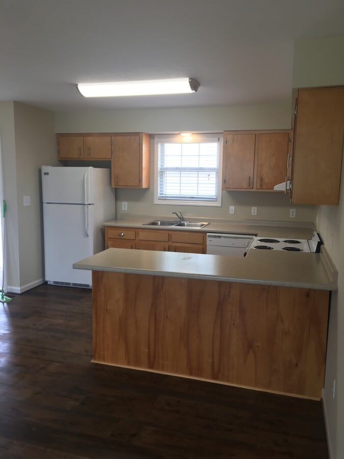 Kitchen - 25 Carol Ln Unit 3