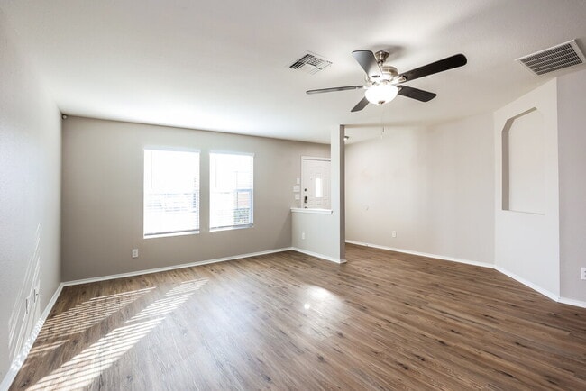 Photo - 1619 Spice Spg