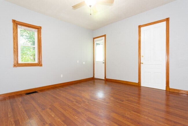 Photo - 929 S English Ave Unidad A