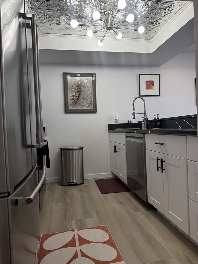 Photo - 115 S 1100 E