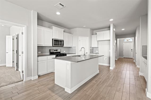 Building Photo - 204 Dunmore Dr Rental