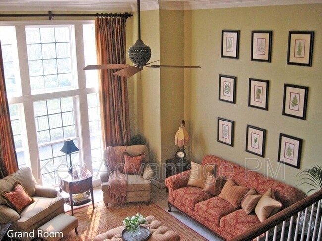 Photo - 761 Vestal St