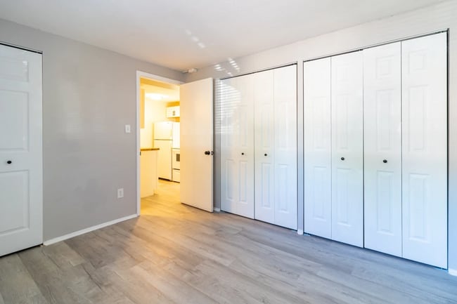 Valley Park Apartments