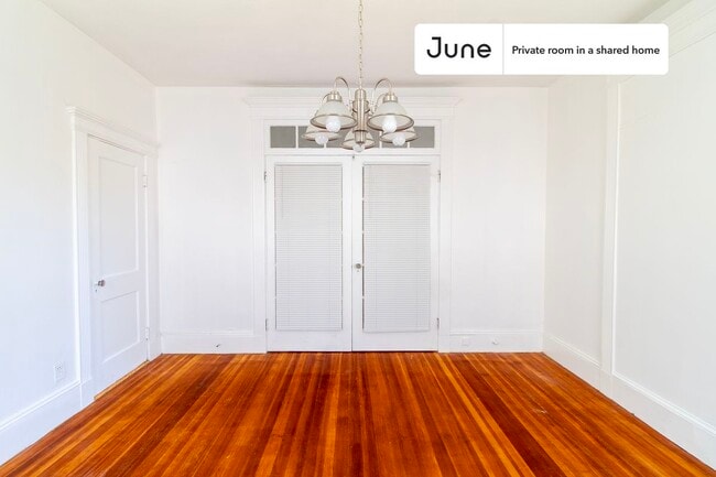 Photo - Room in Shared 5 bed/2 bath home Unidad E