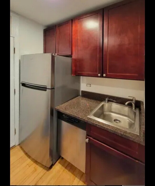 Photo - 681 W Wrightwood Ave Unidad 3E