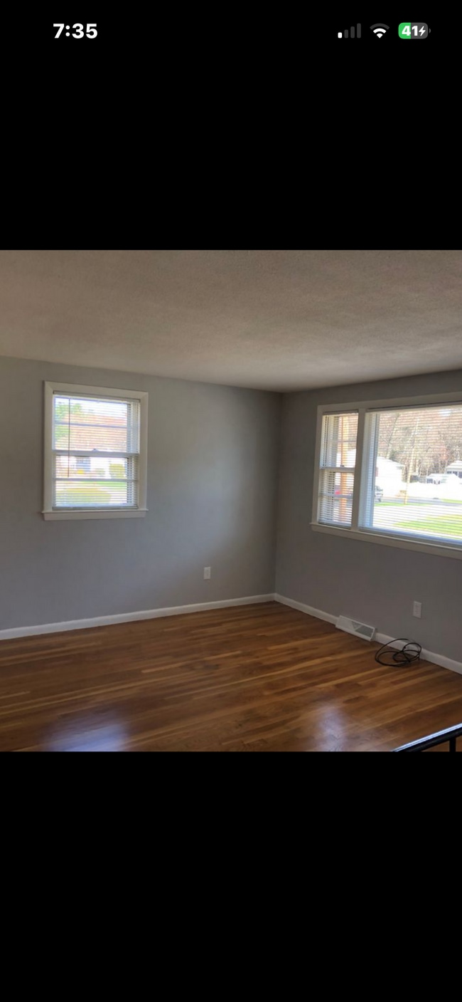 16 Harjean Rd