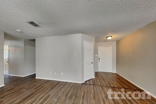Photo - 7109 Galveston Dr