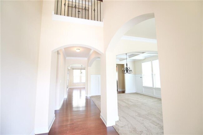 Photo - 1143 Park Hollow Ln NE