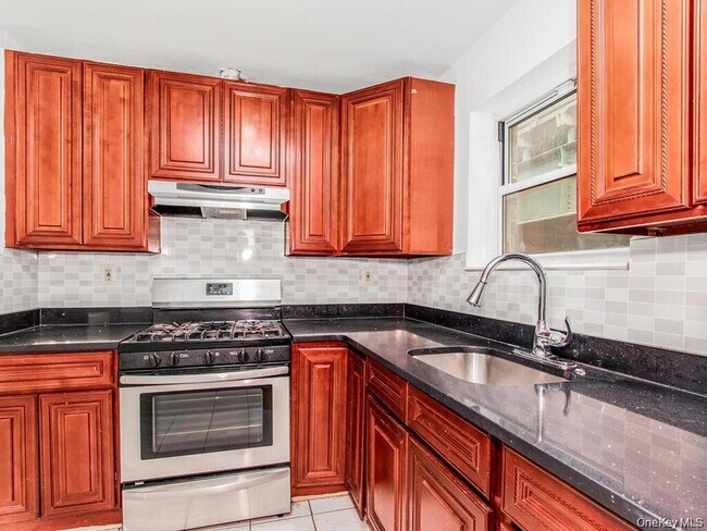 Photo - 661 Sagamore St Unidad 3M