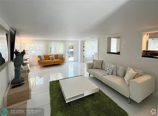 Building Photo - 4430 Sea Grape Dr Rental