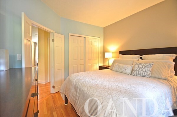 Photo - 103 E Brookline St Unidad 4
