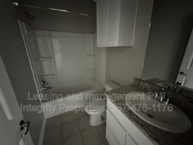 Photo - 104 Garden Oaks Ave