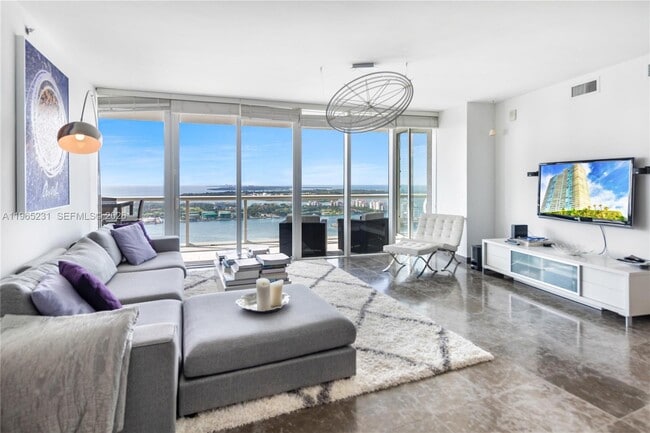 Building Photo - 450 Alton Rd Unit 3703