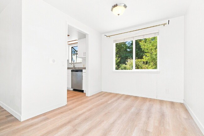 Charming Shoreline Rambler with Large Backyard & Garage- Available Now- FOR RENT