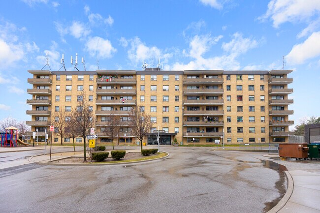 Photo - 70 Esther Lorrie Dr