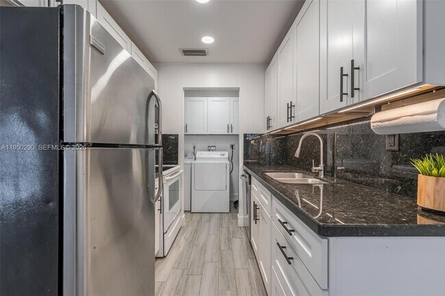 Photo - 130 NW 57th St