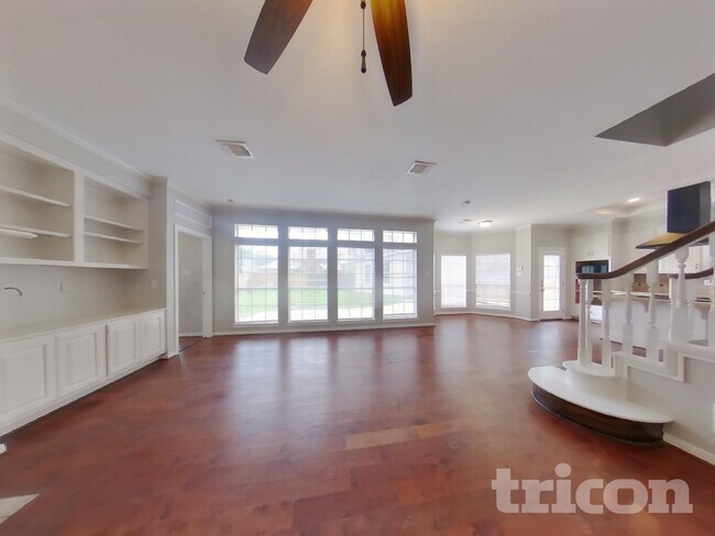 Photo - 1507 Moon Shadow Ct