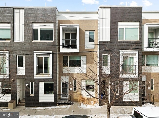 Photo - 1638 N 5th St