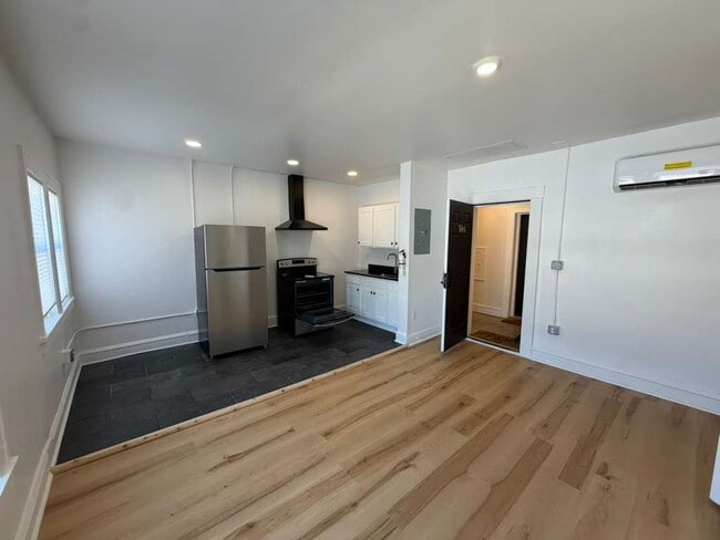 Photo - 1384 W 83rd St Unit 304