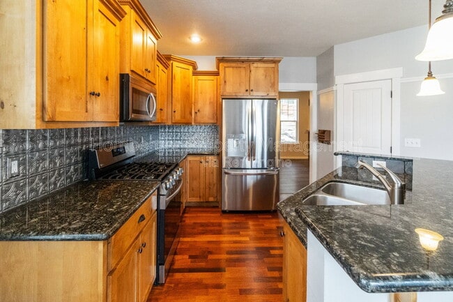 Photo - 6106 E 14th Ln