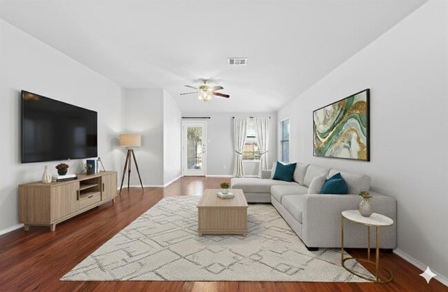 Building Photo - 267 Waterloo Dr