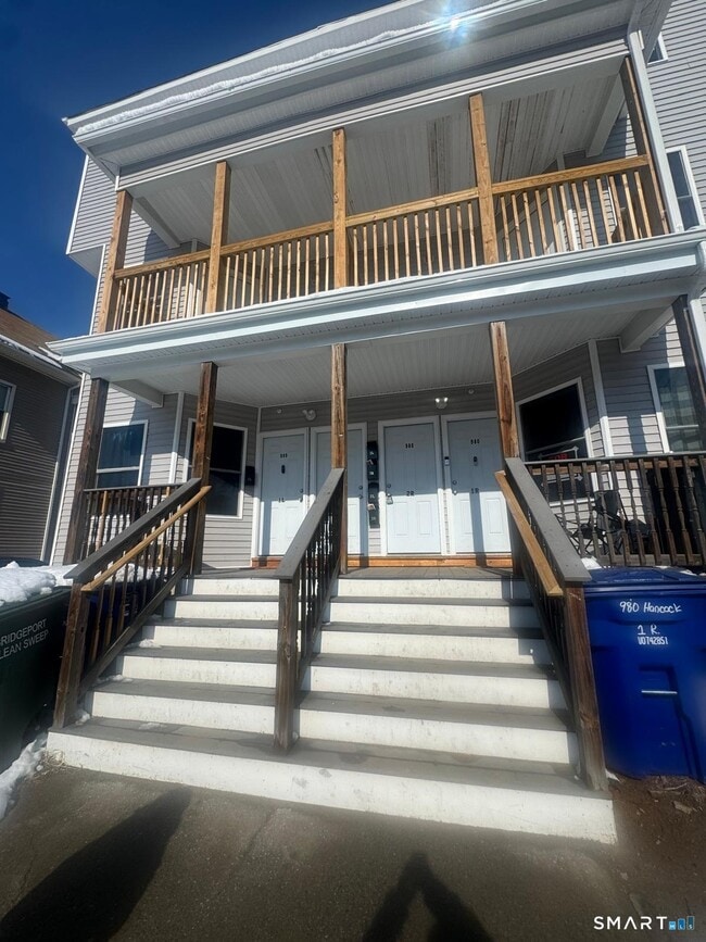 Building Photo - 980 Hancock Ave Unit 2L