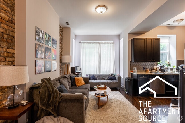 Building Photo - 1740 W Huron St Unit F2 Rental