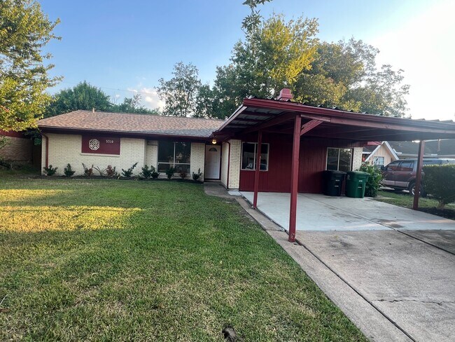 Building Photo - 5310 Grace Point Ln