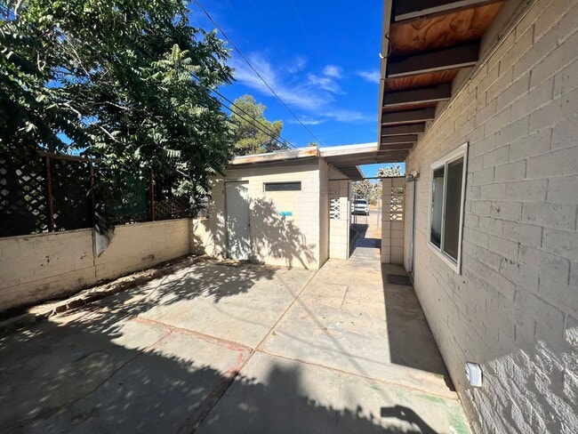 Photo - Studio Stand Alone Casita - Water and Trash Paid!