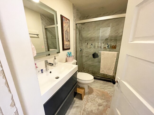 Photo - 20 Eastman St Unit 1T