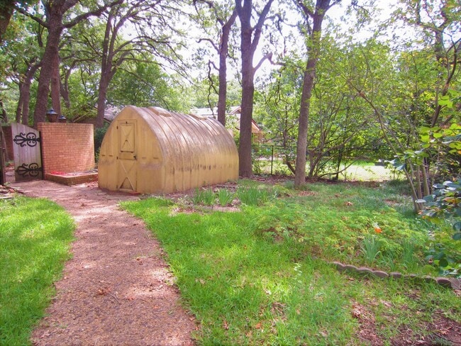 Photo - 1815 Greenwood Dr Unidad Main